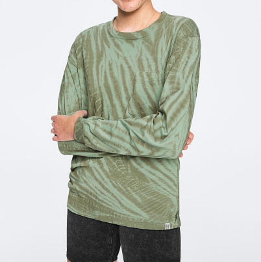 PINK Victoria's Secret Campus Tee